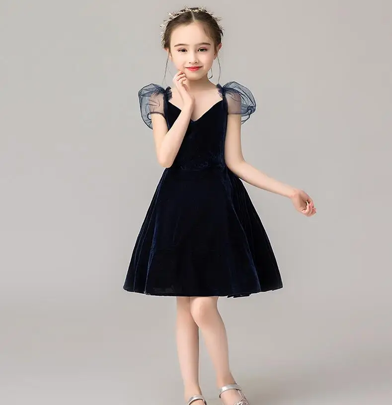 

Elegant Black Lace First Communion Dress V-Neck Tulle Girl Evening Ball Gown Girl Pageant Gown Flower Girl Dress for Wedding