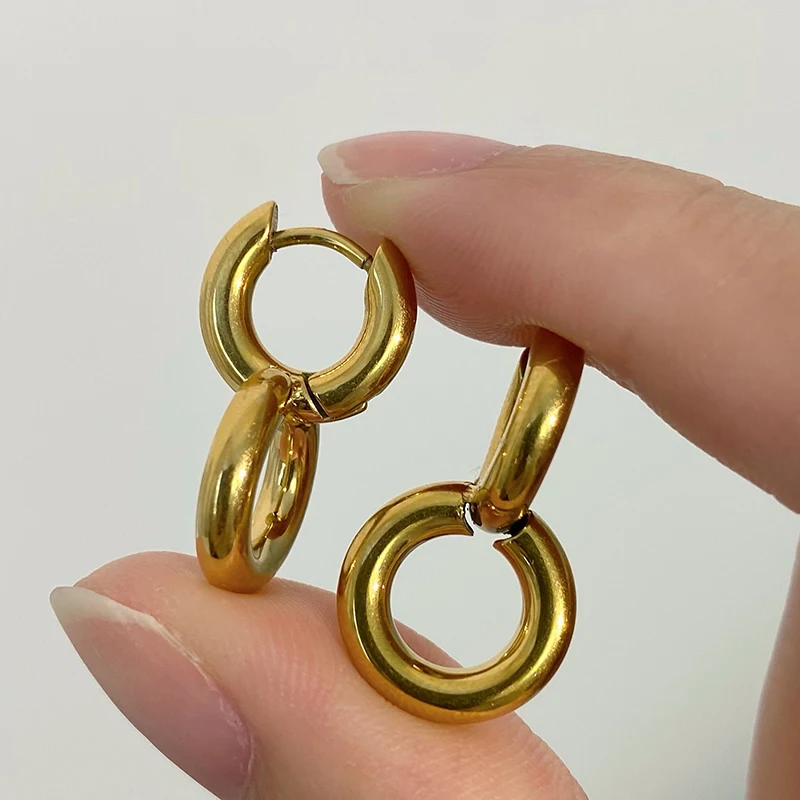 ZJ Hot Sale 2021 Stainless Steel Non Tarnished Designed Geometrical 23mm Long Double Circles Huggie Hoops Earrings Women Jewelry