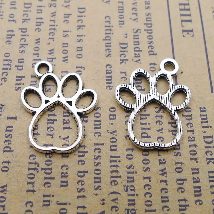 

30pcs/Lot 15x18mm Antique Silver Color Hollow Bear's Paw Charms Pendant For Jewelry Making DIY Jewelry Findings