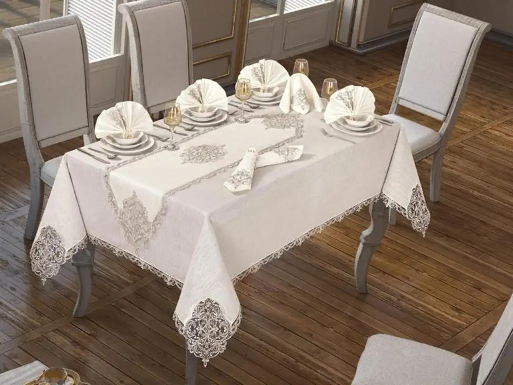 26 piece Elegant Table Cloth Set Cream Silver