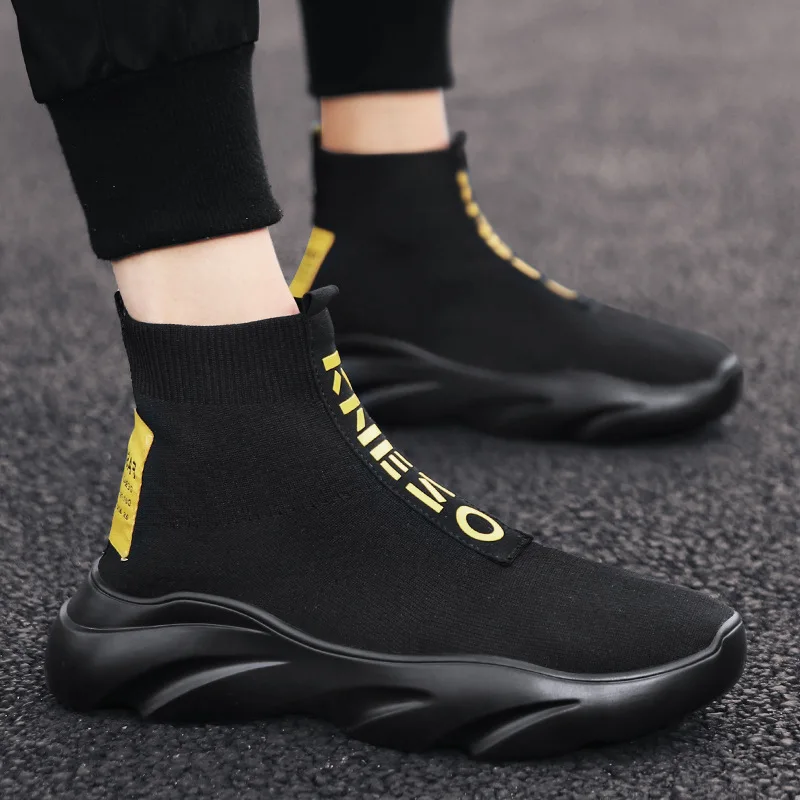 2020 summer new breathable trend high help men\'s shoes a hundred sports casual high-bang board shoes men\'s socks trend shoes