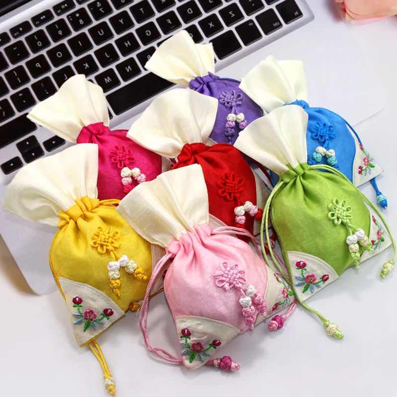 Korean Traditional Silk Embroidery Herb Aromatherapy Jewelry Bag Silk Brocade Pouches Gift Bag