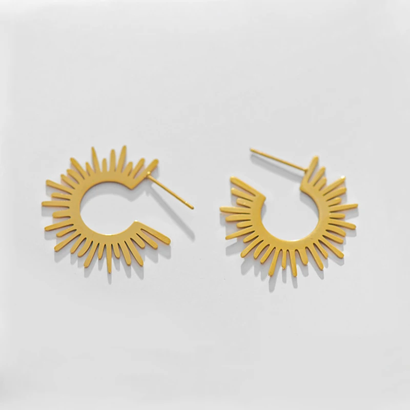 Stylish Stainless Steel Half Sun Stud Earrings for Women Simple PVD Gold Plated Metal Geometric Earrings Waterproof Jewelry Gift