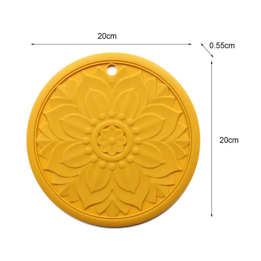 HOT SALES!!! 3Pcs Exquisite Hollow Carved Silicone Insulation Pad Anti-scald Pot Mat Coaster