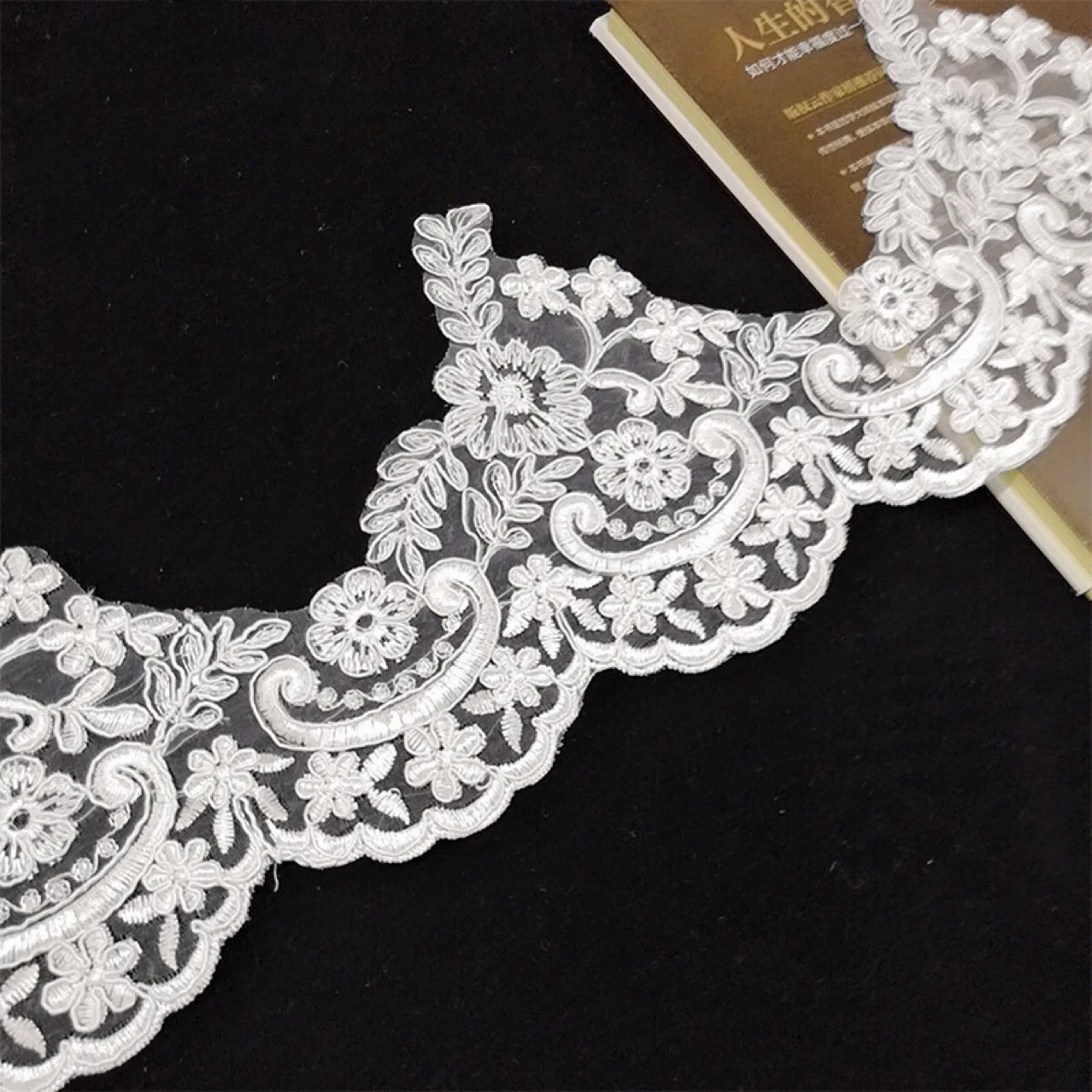 2Yards Hot Sale  Lace Trim Applique Trimming Luxury Embroidery Ivory Lace Fabric for Wedding Dresses 15cm wide