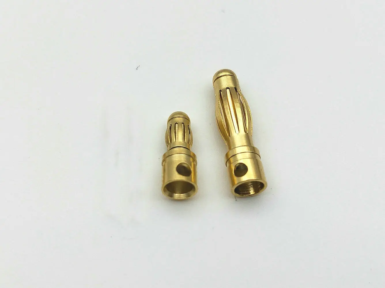 

200pcs CONNECTOR brass 2mm 3.5mm 4mm banana plug connector adapter