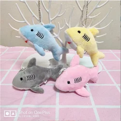 LLavero de Animal de peluche suave para niños, juguete de tiburón de peluche lindo, regalo de muñeca, 4 colores, 8CM