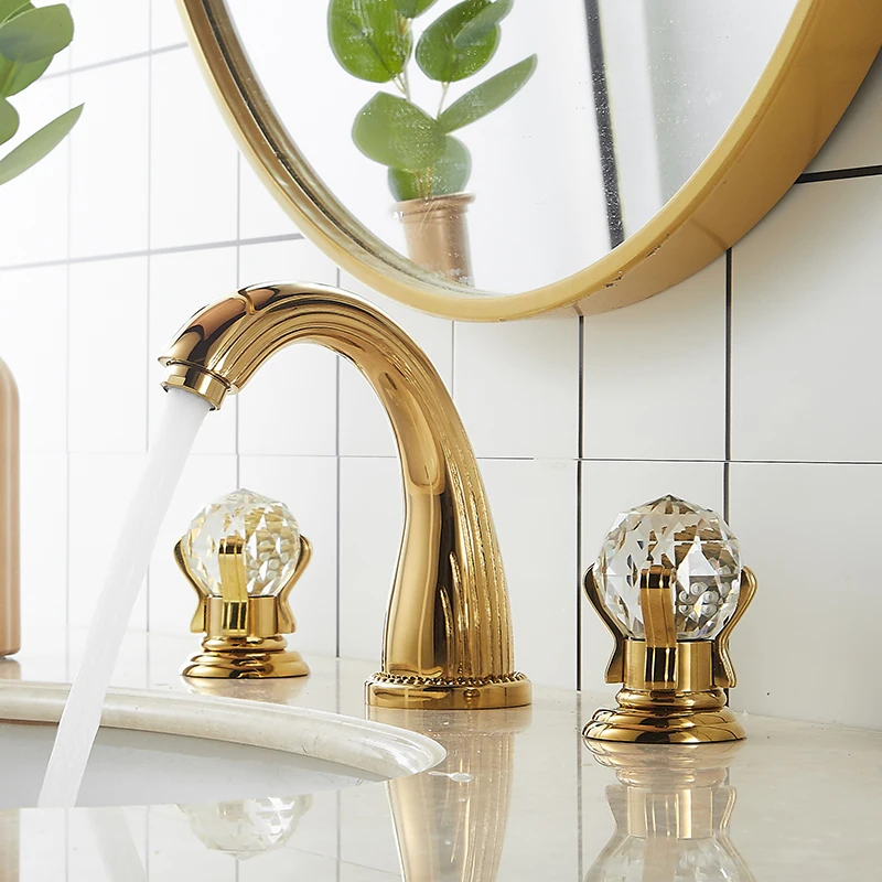 

Basin Faucets Mixer Gold Brass Bathroom Sink Faucet 3 Holes Crystal Double Handle Hot and Cold Water Gold Bathroom Bathtub Taps