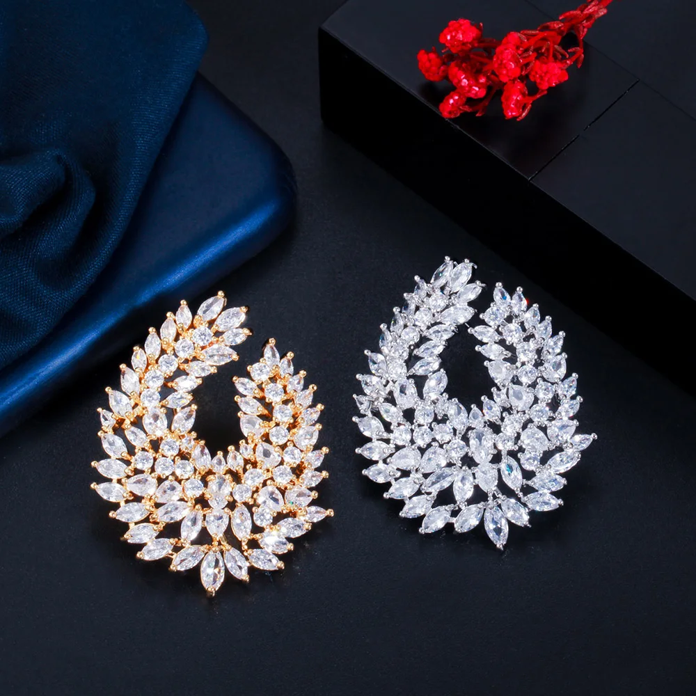 Pera High Quality African CZ Gold Color Big Statement Leaf Shape Crystal Drop Earrings for Women Engagement Party Jewelry E673