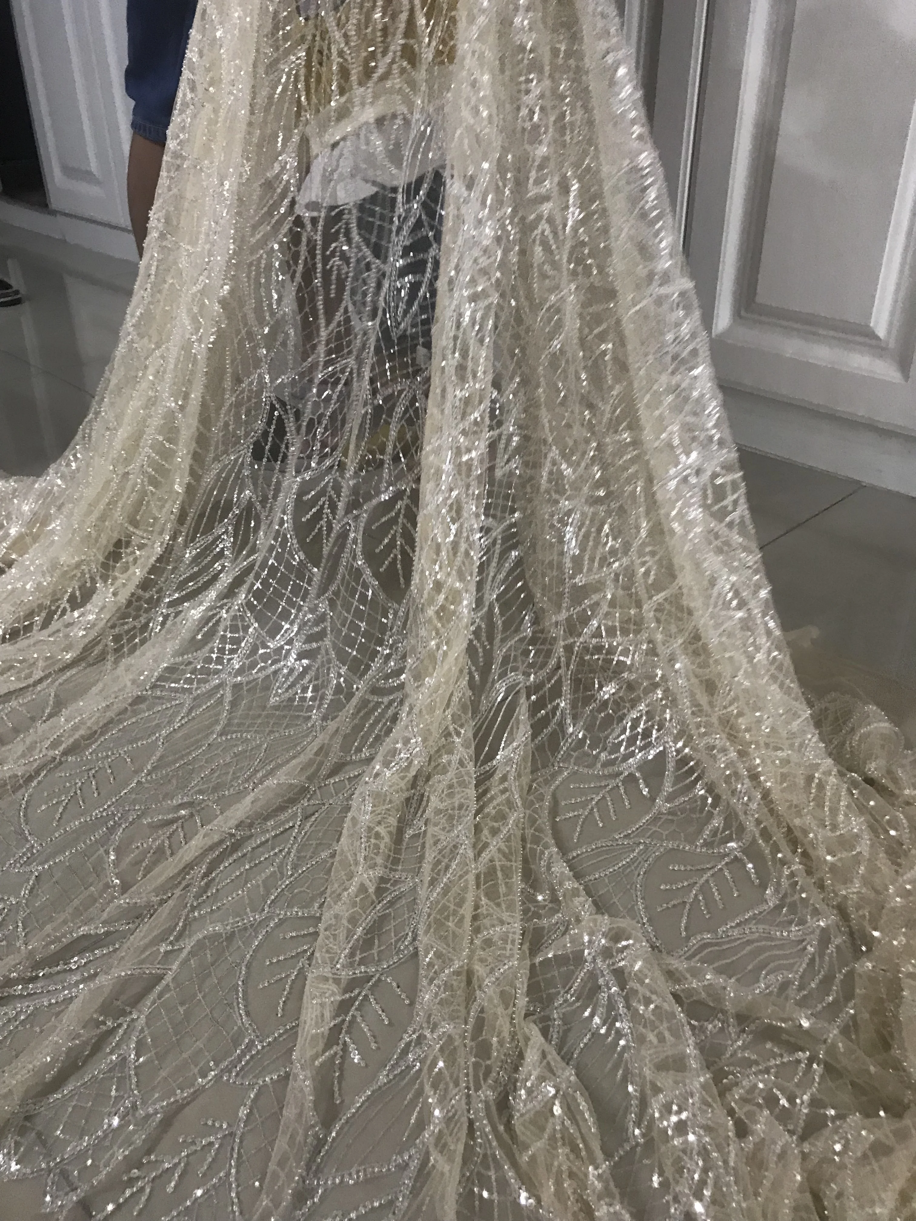 

embroidery tulle mesh lace fabric new style with BEADS good quality SYJ-20683 for wedding dress