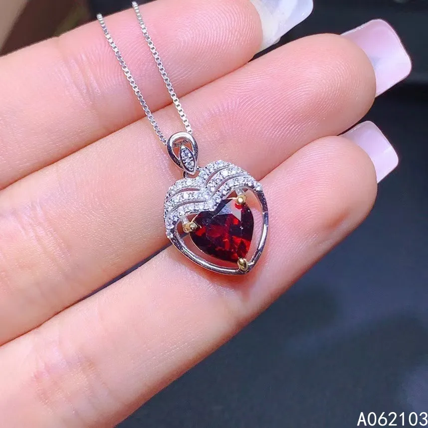 

KJJEAXCMY fine jewelry 925 Sterling Silver inlaid natural garnet Women's personality trendy popular heart Gem Pendant Necklace s