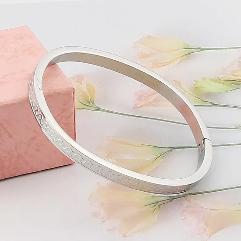 Best-Selling Fashio… - image