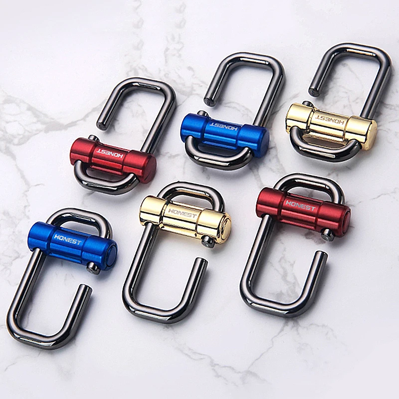 High-Quality Keychain Men Women Durable Car Key Chain Buckle Creative for Key Ring Holder Jewelry Male Gift Couple Accessories