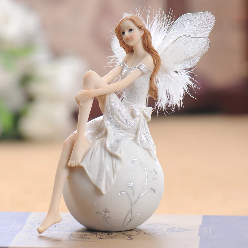 New Arrival European-Style Creative All-match Decoration Resin Moon Angel Decoration Lovely Girl Home Desktop Crafts Art LB882