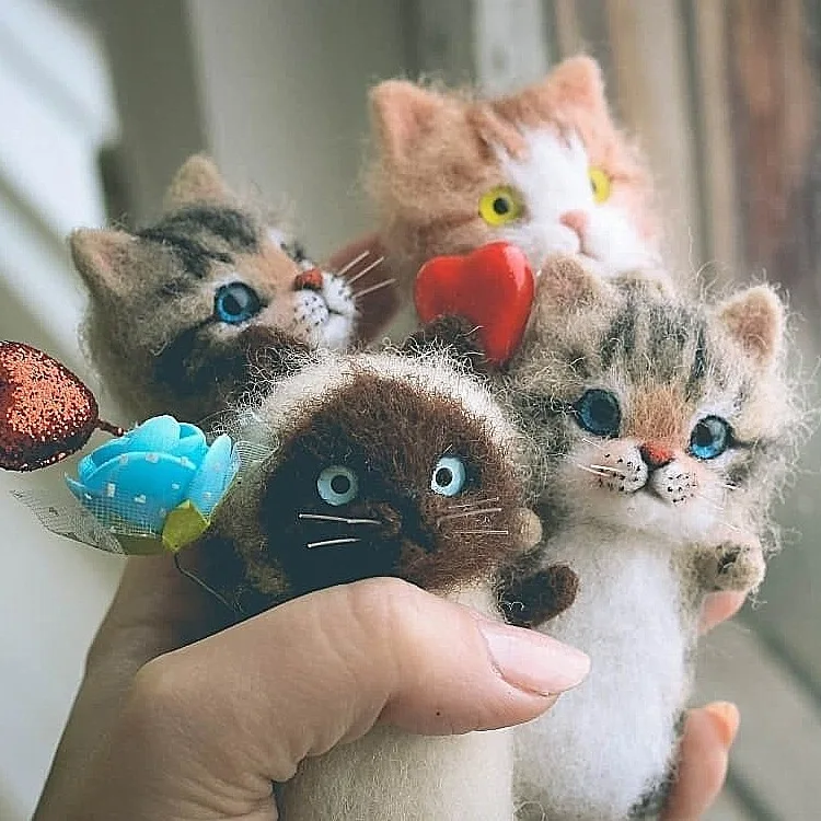 

Cute and Interesting handmade toys DIY wool felt cat kits unfinished plush doll poking music toy gift Non-finished product