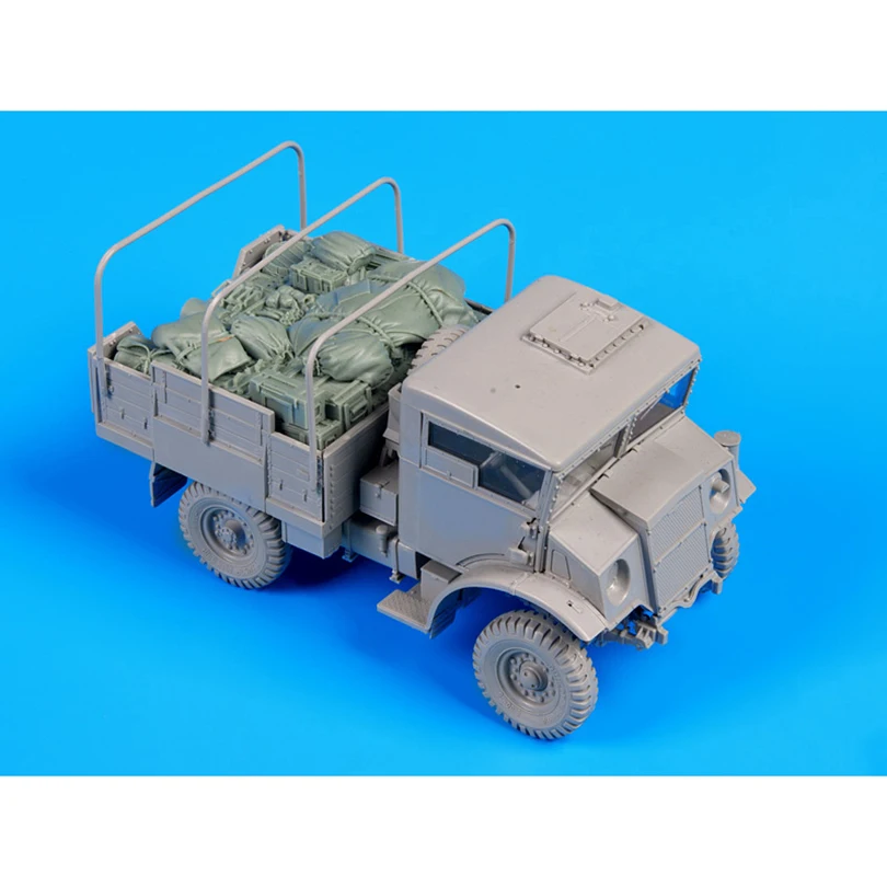 Resin Figure length 6cm width 5.5cm height 2.3cm bag (NO CAR ) Model Unassambled Unpainted Figure Building Kit