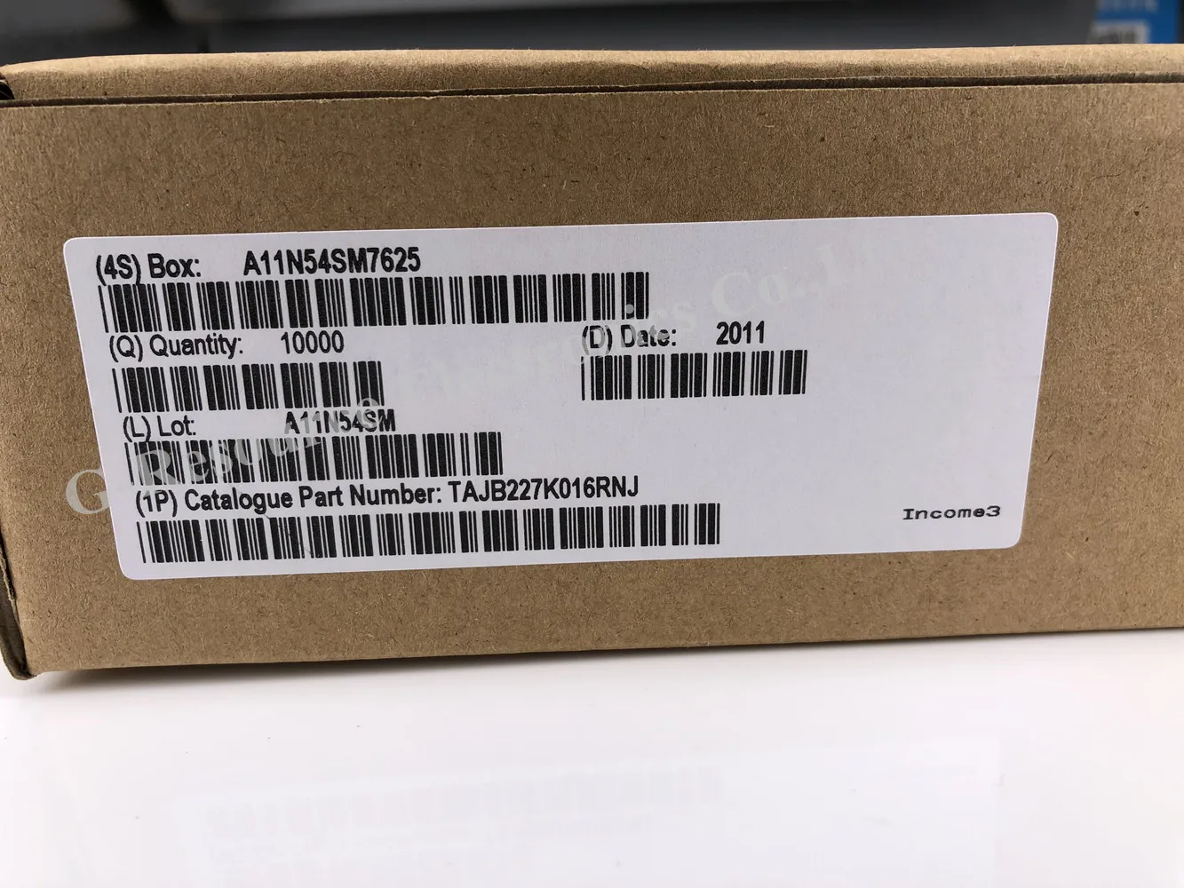 (10 шт.) TAJB227K016RNJ SMD Танталовый конденсатор с алюминиевой крышкой, Тип B 3528 220 мкФ (227) ± 10% 16V