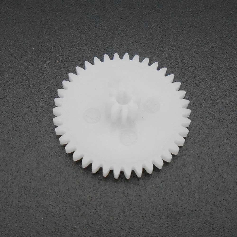 100Pcs 0.5 Modulus 0.5M Double Gear Reduction Bilayer Gears 38 Teeth 8 Teeth Aperture 2MM 2.05mm 2B Loose Fitting 38T 8T 38082B