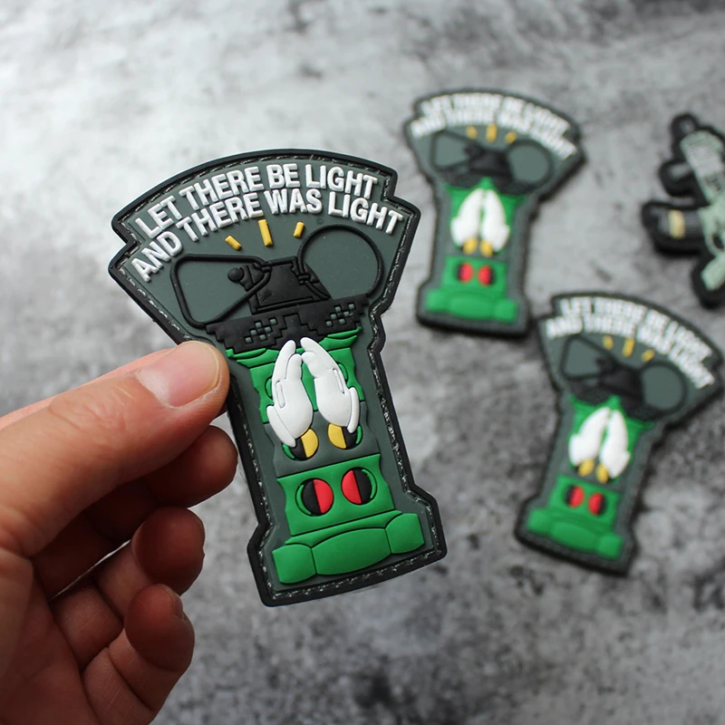 KEEP SMILE AND WAITING FOR FLASH 3D PVC Patch LET THERE BE LIGHT Military Q Version Weapons Tactical Appliqued Clothing Decor