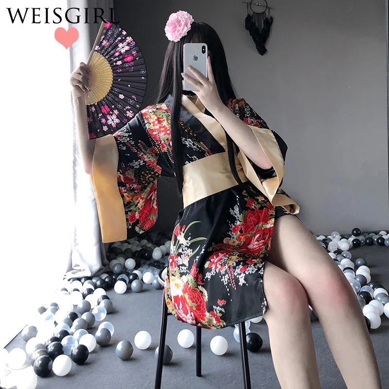 

Japanese Kimono Sexy Cosplay Outfit Women Traditional Style Robe Yukata Costumes Pajamas Soft Silk Belt 3pcs Sexy Lingerie Set