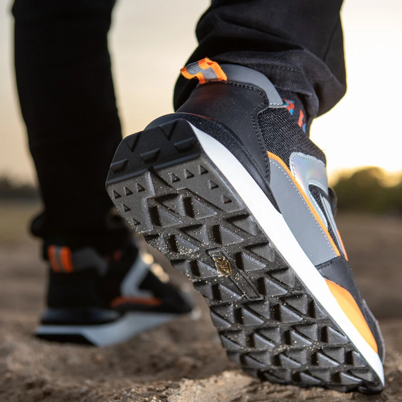 High Quality Indestructible Safety Shoes Men Work Sneakers Light Security Boots Men Puncture-Proof work Boots Steel Toe Shoes
