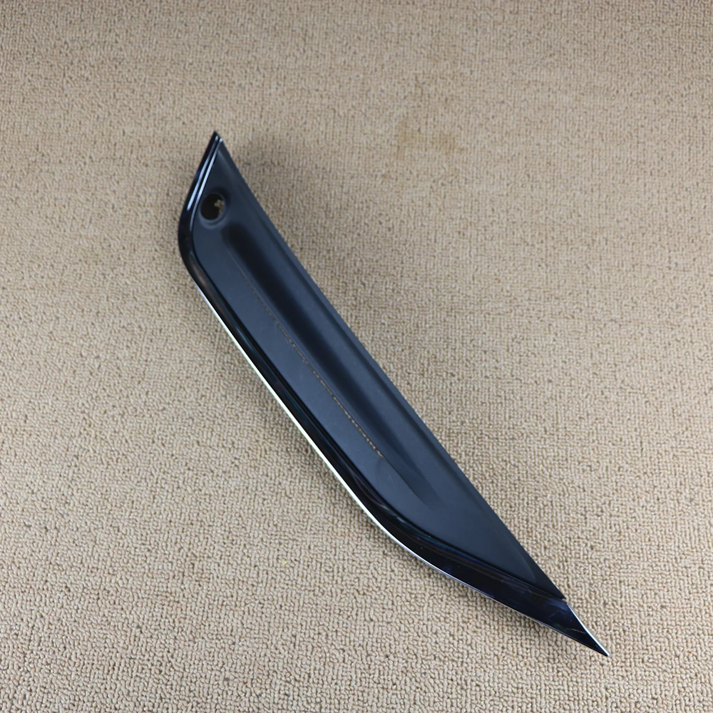 Fog Light Trim Black with Chrome Moulding 31323852 31323853  For VOLVO S60 S60L V60 Cross Country  2014 2015 2016 2017 2018  car