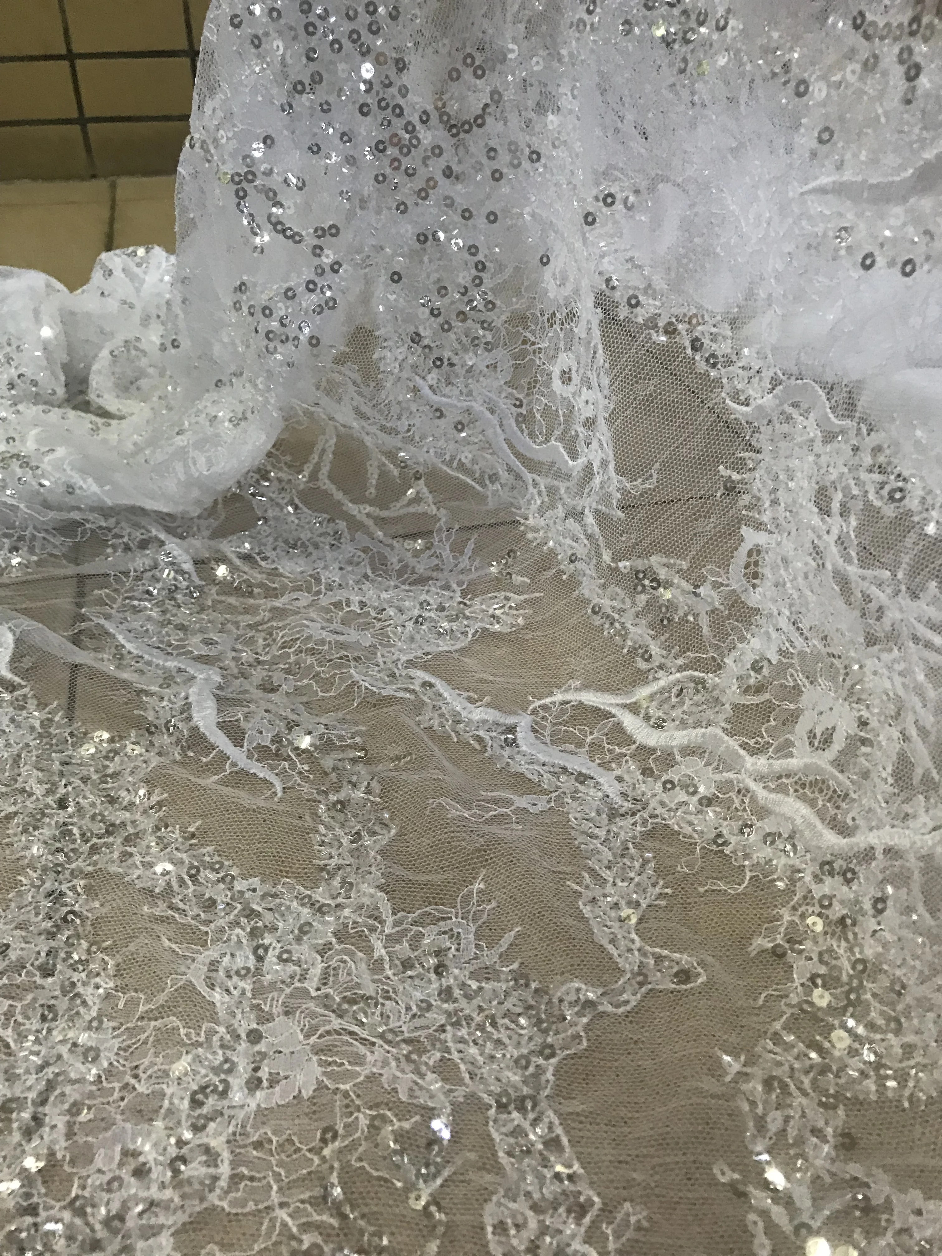 

African Net Lace Fabric High Quality SYJ-3888820 Lace Nigerian Lace Fabrics with sequins French Tulle Lace Material