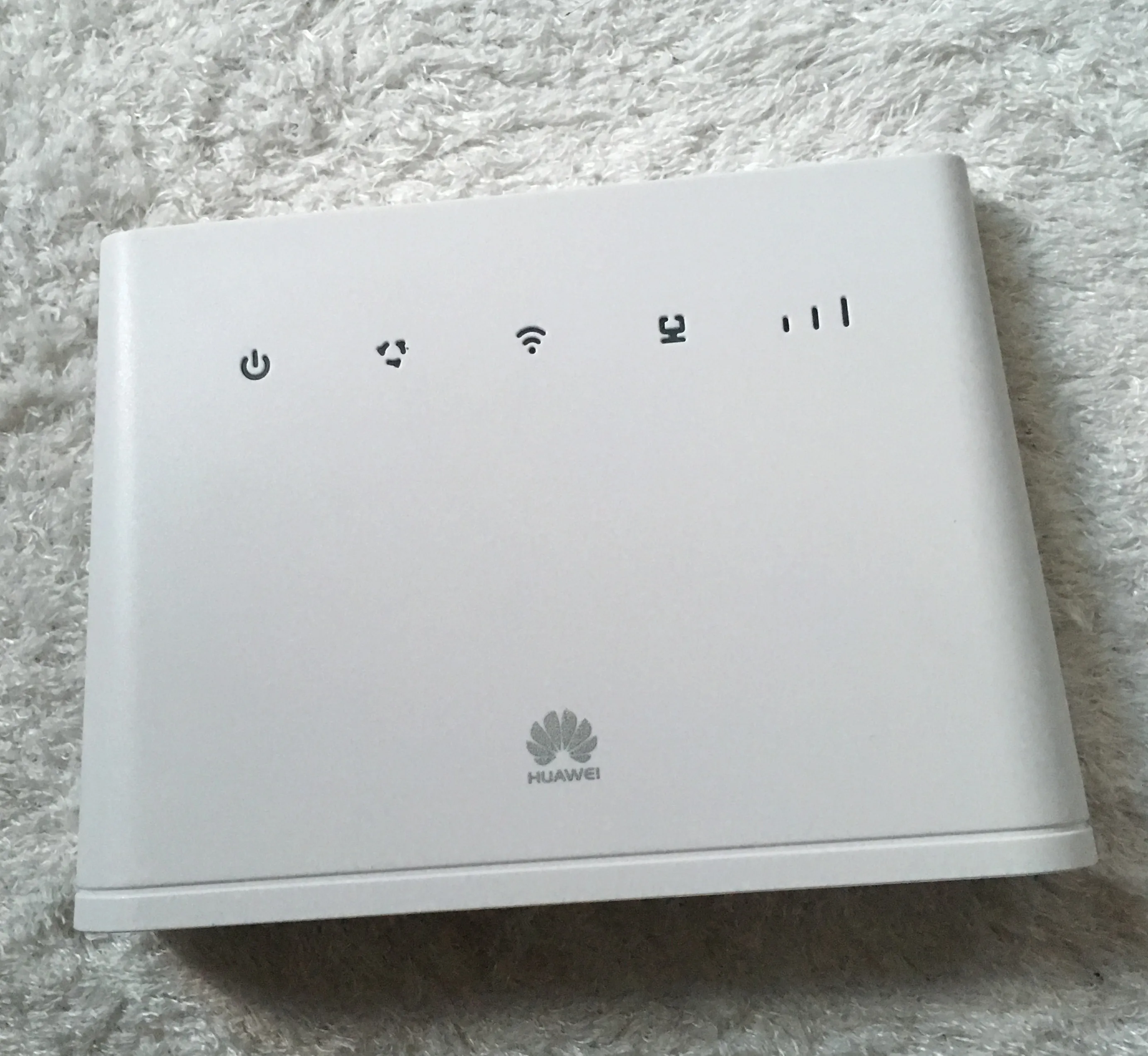 Huawei l Routeur B310s-22 4G WiFi mobile avec le port d\'antenne PK B315 B593