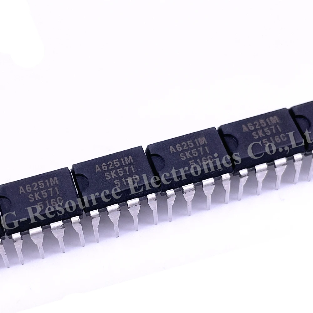 (10 قطعة) STR-A6251M A6251 DIP-7 LCD إدارة الطاقة رقاقة