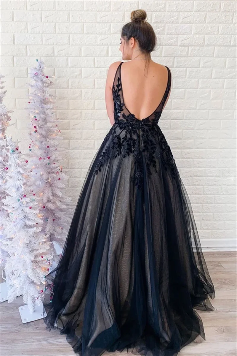 Zwart Prom Dress A-lijn Sweep Trein Spaghettibandjes V-hals Appliques Sexy Backless Tulle Avondjurk Платья Знаменитостей