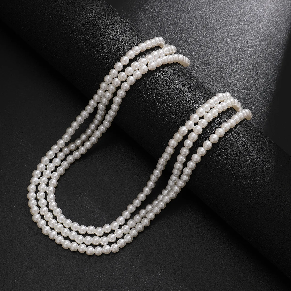 Multi-Layer White Imitation Pearl Necklace Bead  Chain Punk Ladies Wedding Short Clavicle Necklacs Girl Charm Banquet Jewelry