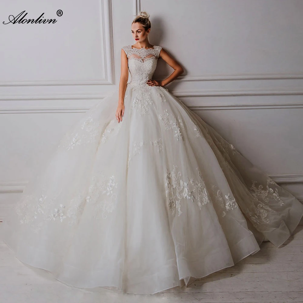 Alonlivn ปรับแต่งคําหรูหรา O-Neck Tulle Applique แขนกุดชุดเจ้าหญิง Elegant Lace Up ยาว Train ชุดเจ้าสาว