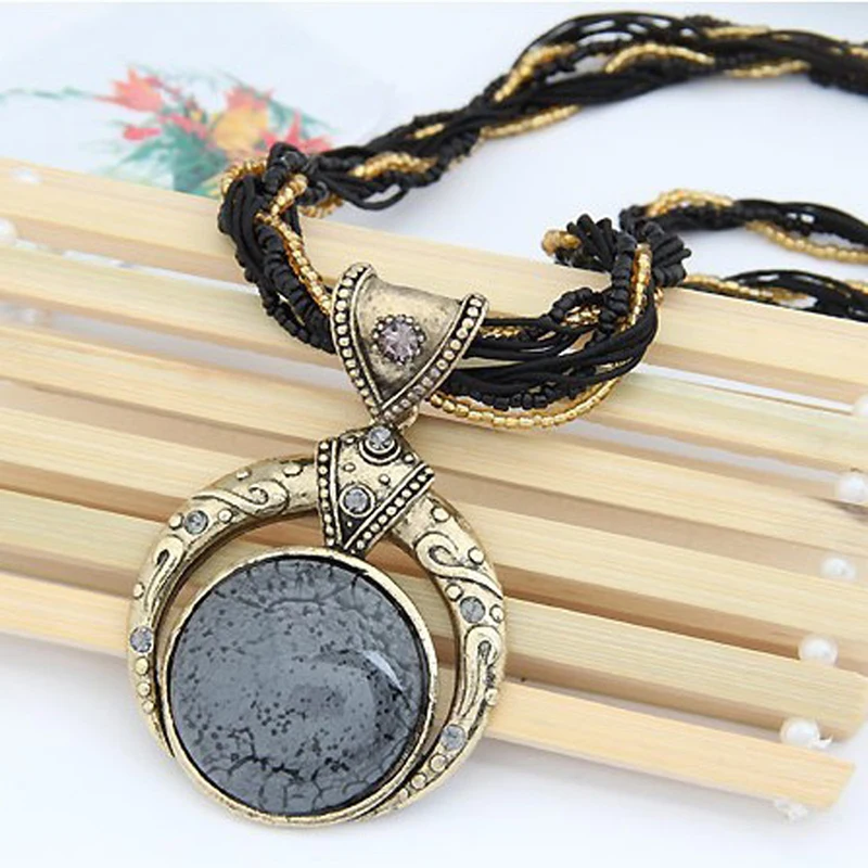 Vintage Necklace Jewelry Fashion Popular Retro Bohemia Style Multilayer Beads Chain Crystal Grain Pendant