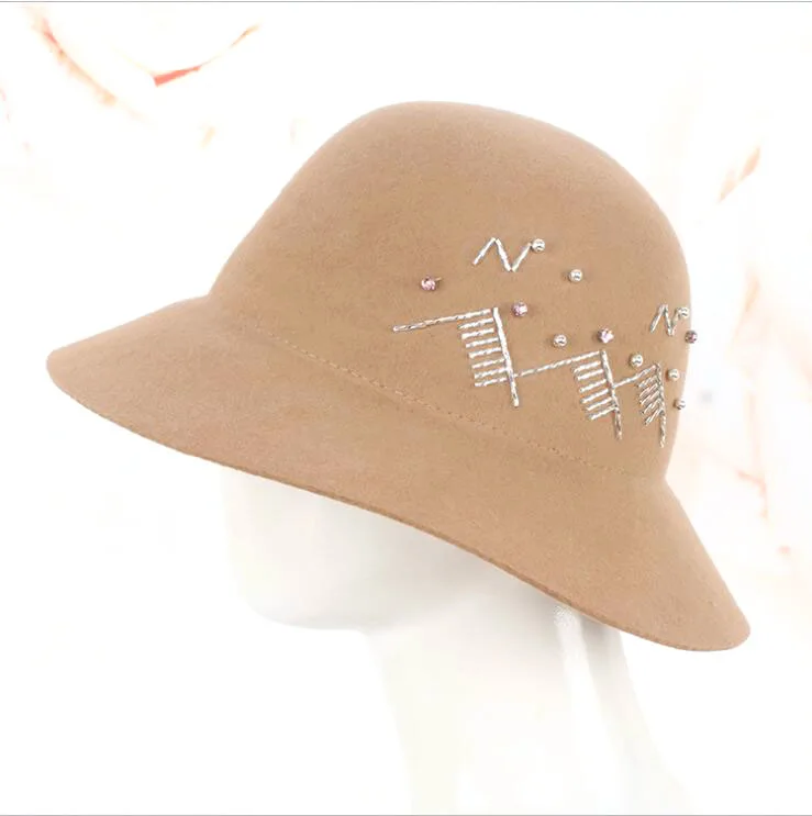 

100% Wool Sewing Letter Decoration Bucket Hat Various Winter Hat High Quality Beautiful Comfortable Round 2020 Hats For Women