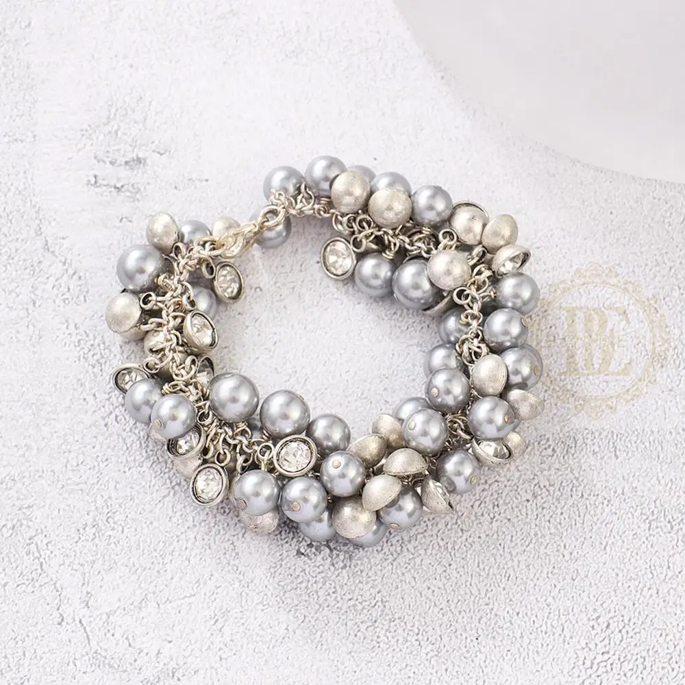 One Fashion Jewelry Bracelet Hand Connected Shell Pearl - 55mm (BE49)