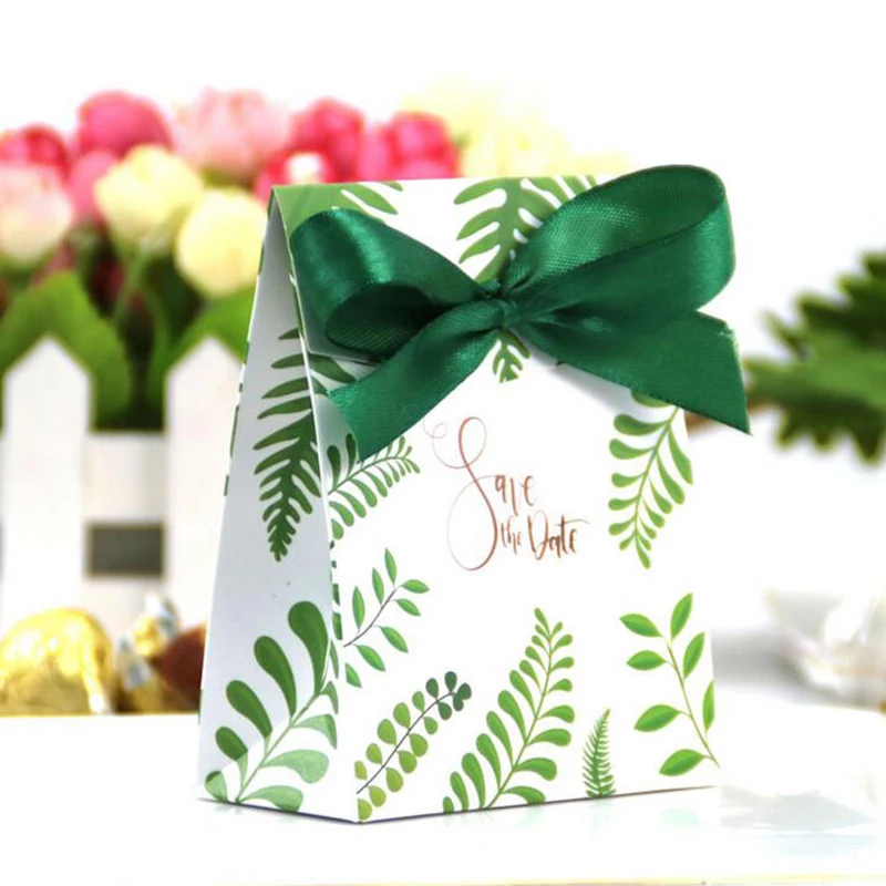 

10/50/100pcs Green Leaves Candy Box Wedding Favor Paper Gift Bag Box Packaging Hawaiian Jungle Birthday Party Wedding Decoration