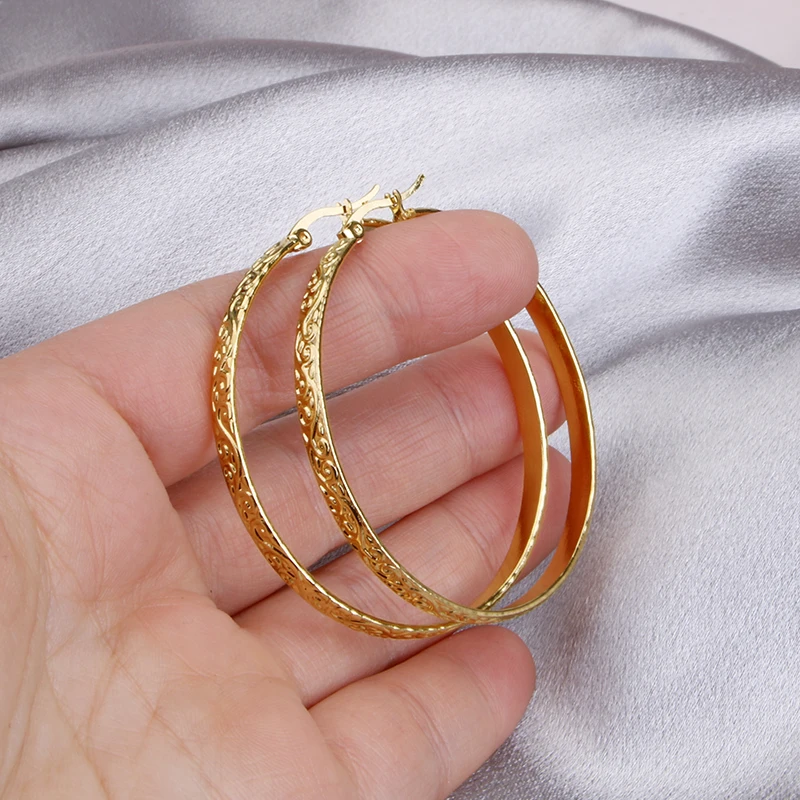 Stainless Steel Round Big  Hoop Earring for Women Gold Color High Quality Wave Patter Nice  Elegant Gifts New Jewelry 2022