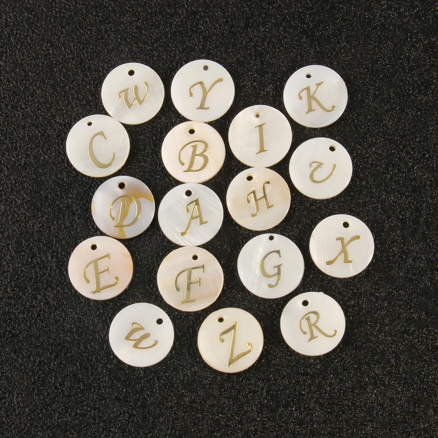 Natural Shell Alphabet ABC DIY Letter Jewelry White Initial Letter bead A-Z Mother of Pearl MOP Seashell Charms Necklace Pendant