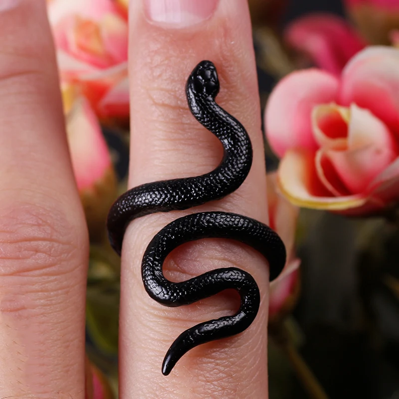 Vintage Punk Men's Ring Adjustable Opening Black Metal Snake Ring Gothic Men And Women Party  Decoration Jewelry Accessories