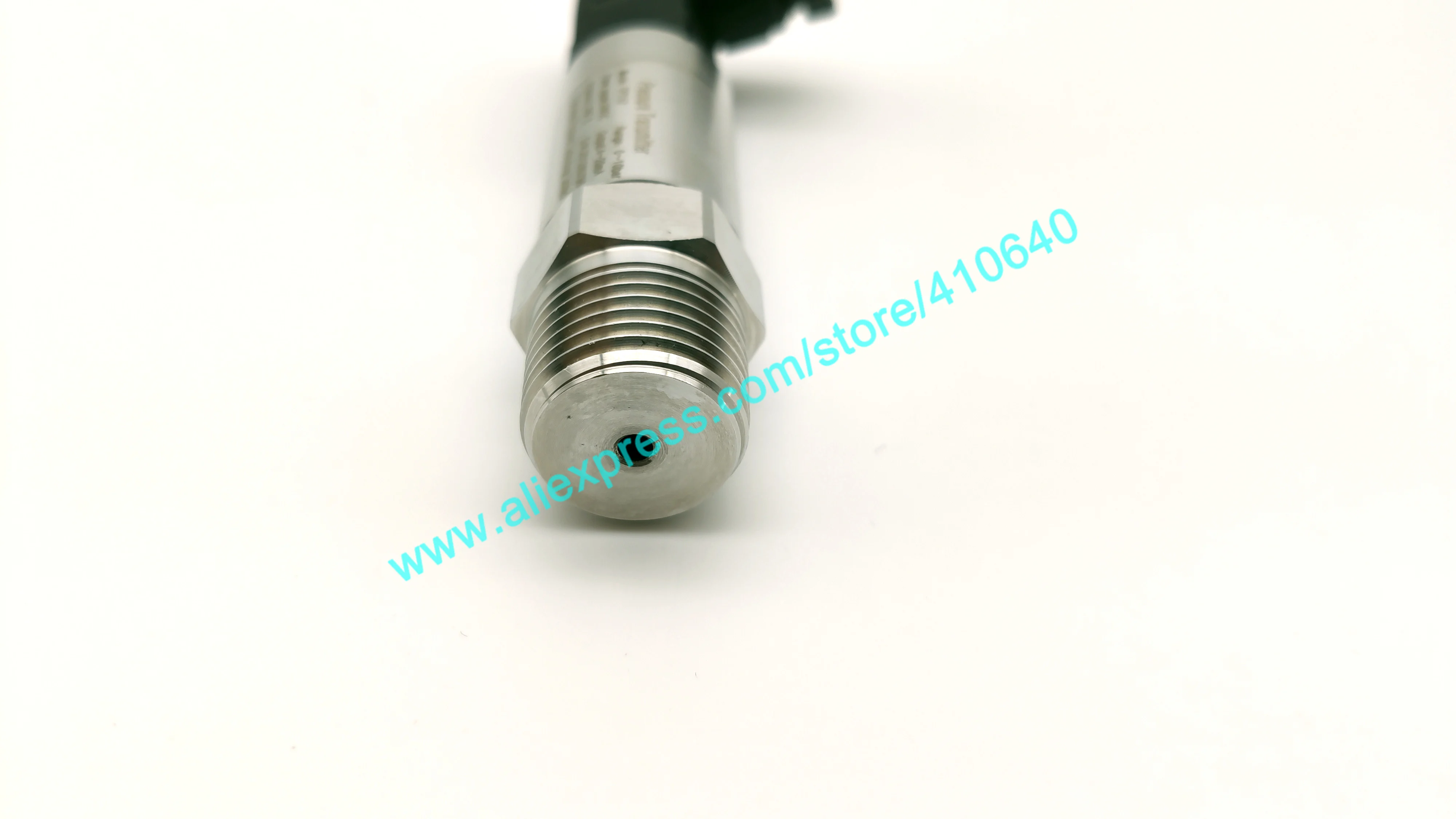 Factory Direct Supplying 10 bar Pressure Transmitter DC 24V 4 to 20 mA Output 1/2'' NPT Connection with Famous Chip