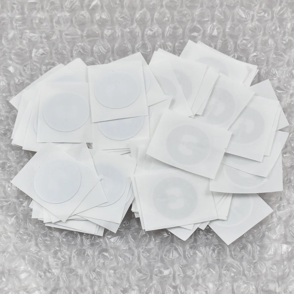 300pcs/lot Diameter 25mm or 38mm NFC 213 Tags sticker  universal nfc stickers for all nfc mobilephone