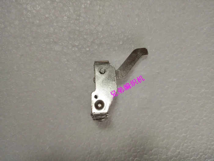 2PCS FOR Brother spare parts Knit Machine Parts KH868 A28 Tracker Lever Accessories No  410132101