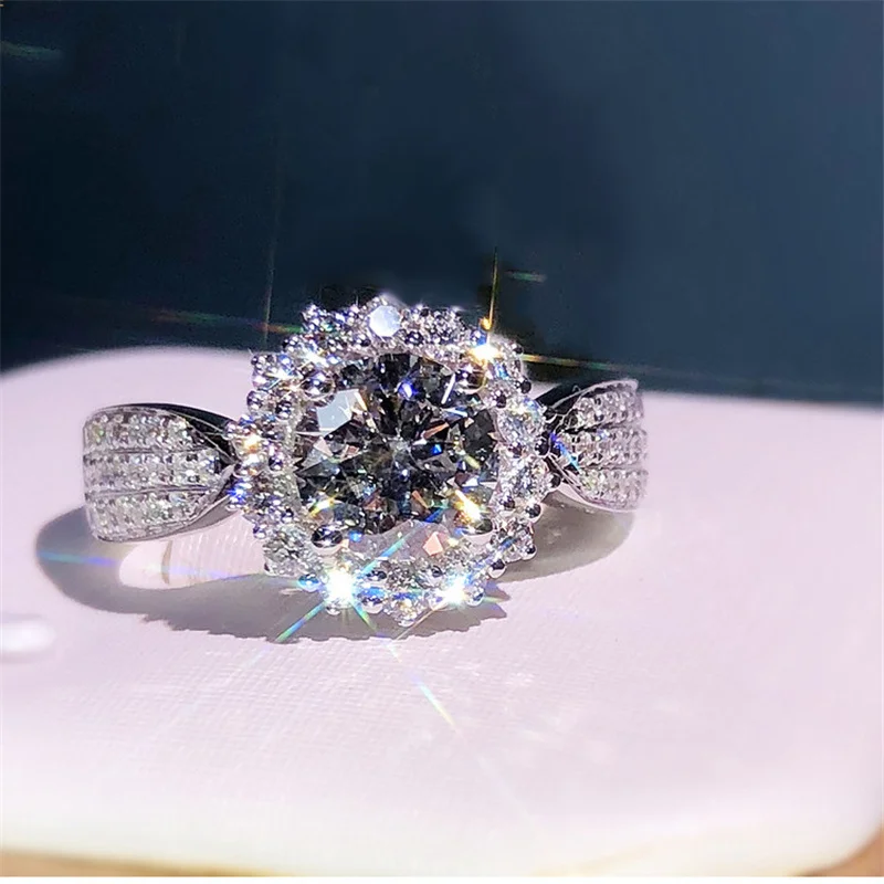 Hot Sale Sparkling Silver Color Round Crystal Rhinestone Zircon Ring with Clear AAA CZ Wedding Engagement Bridal Fashion Jewelry