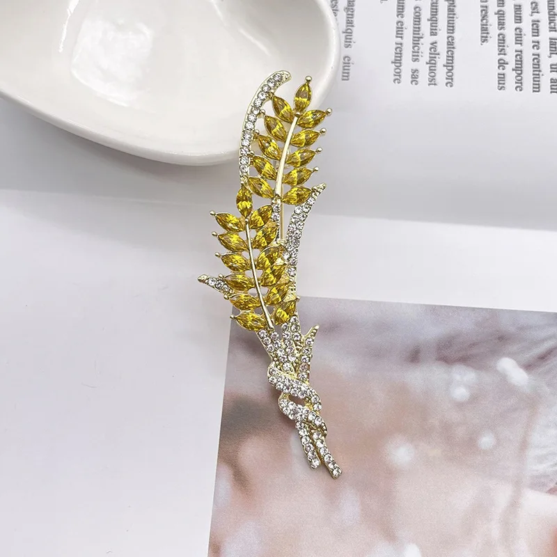 لون الذهب القمح الأذن بروش للرجال والنساء ، الرياح الطازجة والطبيعية ، مثلث ، شارة الجمالية ، اكسسوارات الملابس ، والأزياء