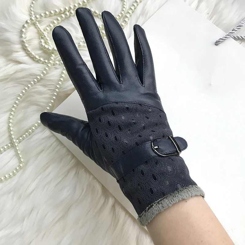 Ladies' Gloves Wholesale Real Sheepskin Autumn Winter Plus Velvet Warm Peacock Design Windproof Driving Gloves Multicolor