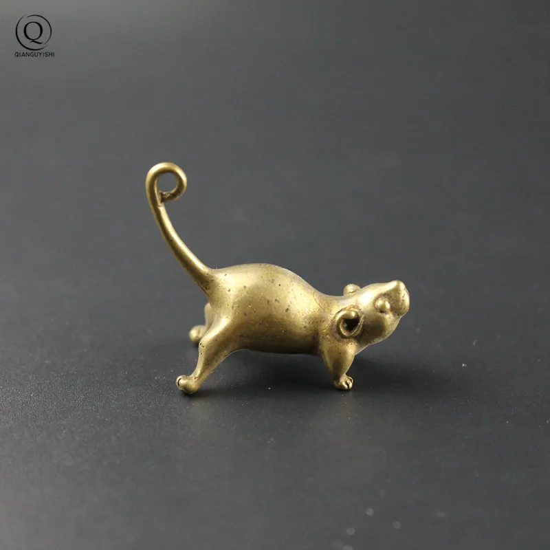 Vintage Brass Cartoon Long Tail Mouse Keychain Pendants Trinket Copper Cute Rat Key Chain Rings Hanging Jewelry Figures Ornament