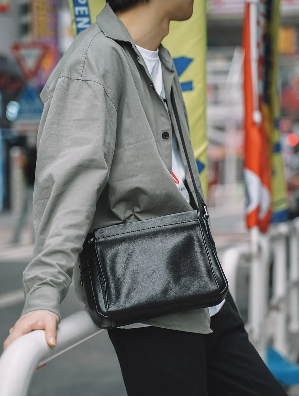 NUPUGOO Casual männer Schulter Tasche Aus Echtem Leder Mode-Trend Messenger Original Kleine Crossbody Zipper Tasche Für 9,7 Zoll Ipad – Detail 4