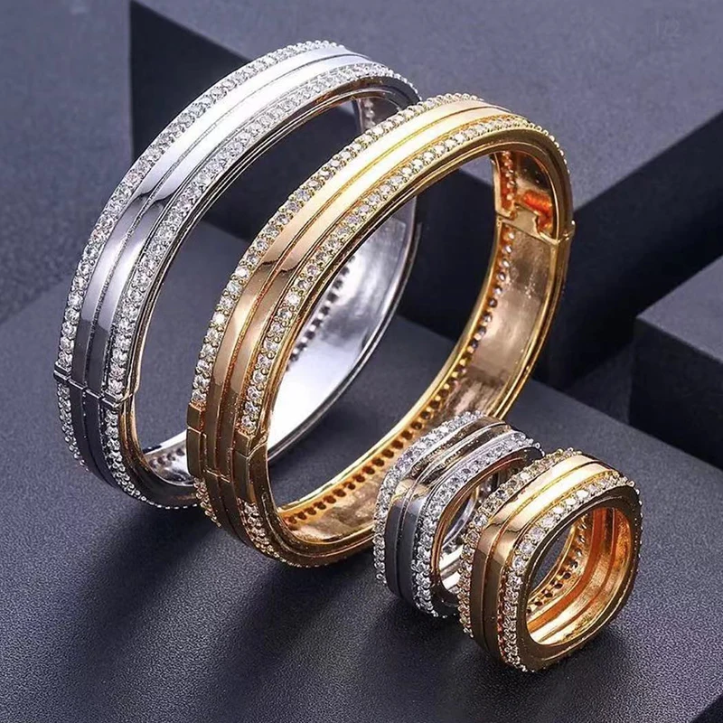 Simple Bangle and ring Women's jewelry set full circle on both sides of zircon micro inlays The middle is a classic fashion