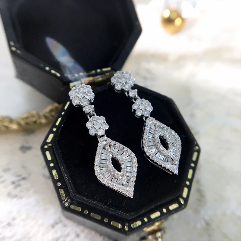 Aazuo 18K Pure Solid White Gold Real Diamonds 0.70ct Luxury Special-Shaped Drop Earrings Gift For Women Engagement Party