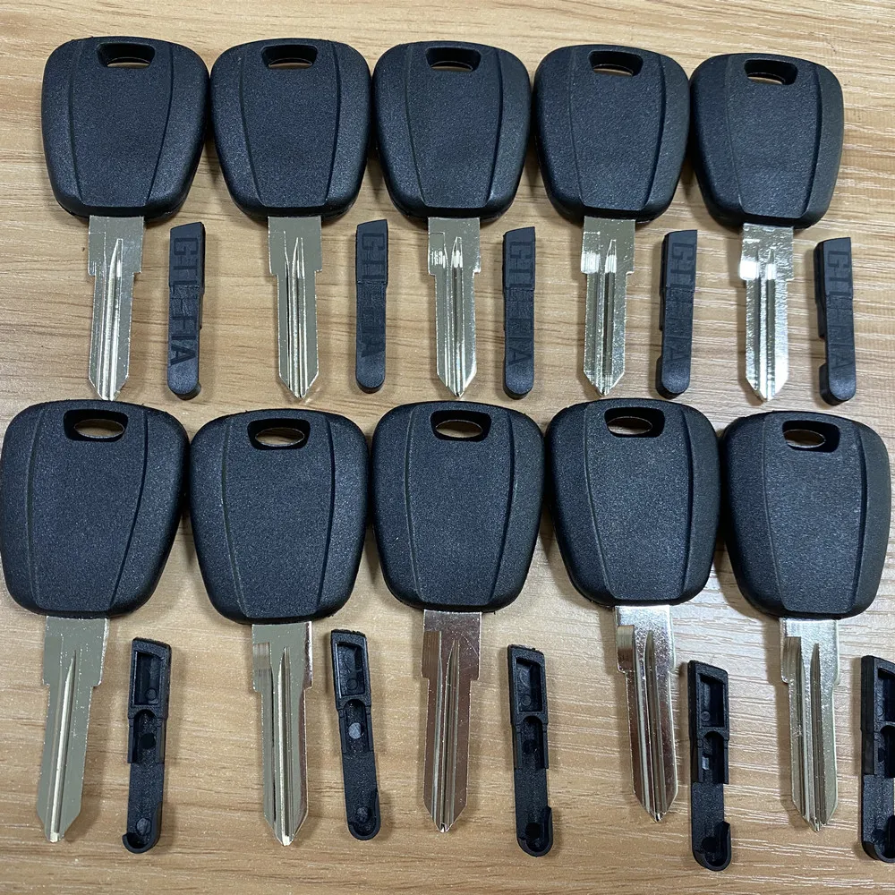 

RIOOAK New 10PCS/Lot Best quality Transponder Key Shell Case blank With chip holder Fob for Fiat No Logo